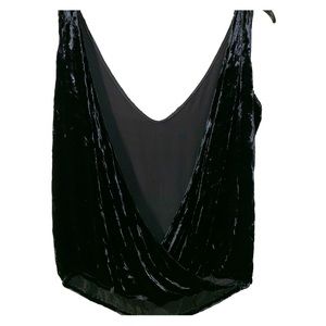 🛍EXPRESS Black Crushed Velvet Open Drape Back Top